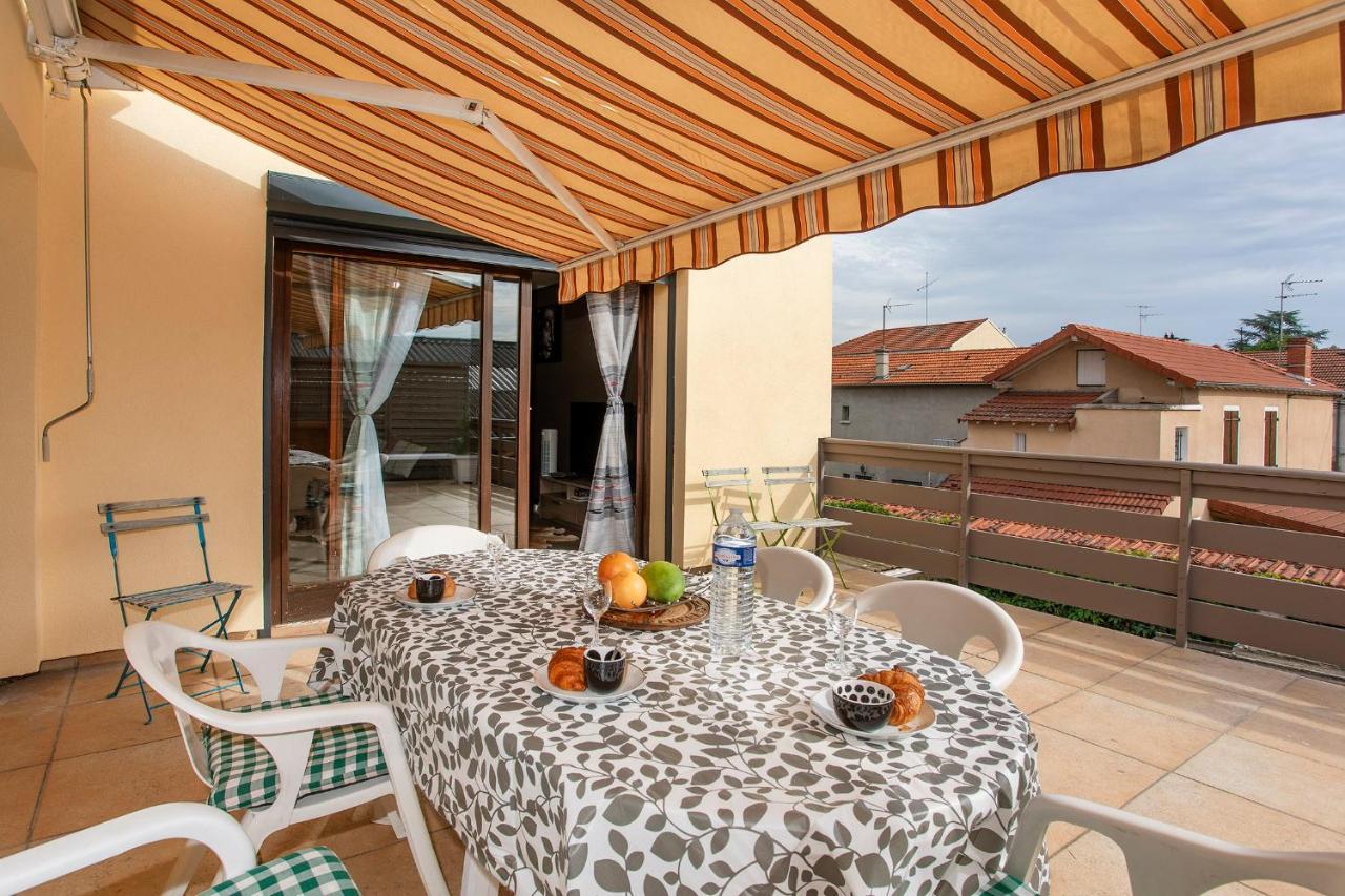 Blue Home Roanne Bagian luar foto